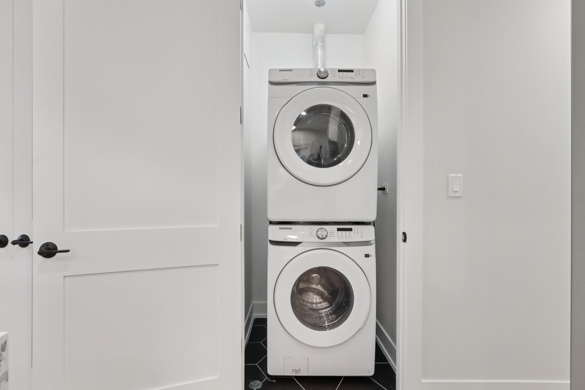 N Ashland Ave 3S-S2111-010.jpg