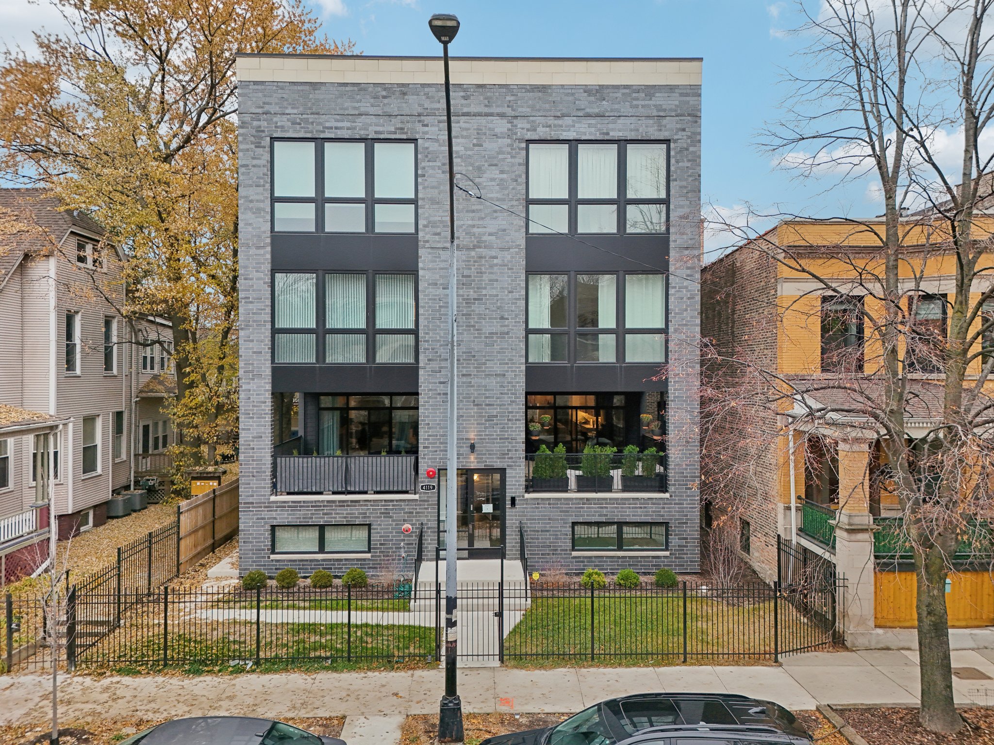 N Ashland Ave 3S-S2111-034.jpg