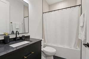 N Ashland Ave 3S-S2111-011.jpg