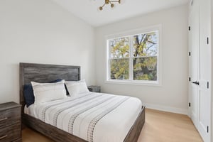 N Ashland Ave 3S-S2111-015.jpg