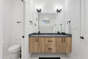 N Ashland Ave 3S-S2111-024.jpg