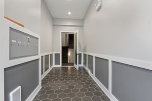 N Ashland Ave 3S-S2111-025.jpg