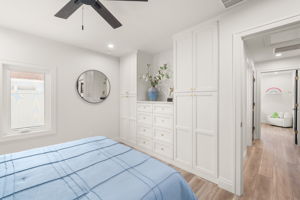  Photo 99