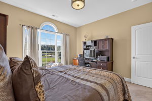  Photo 32