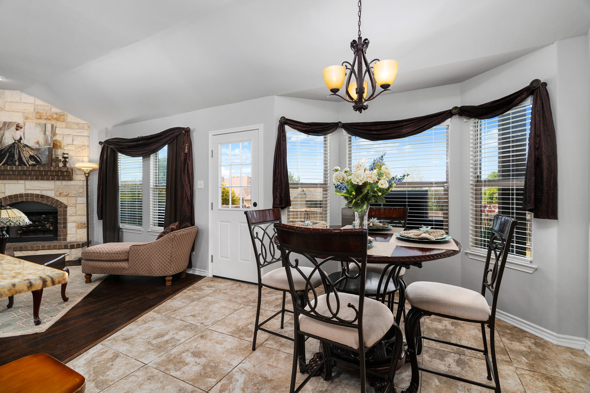 412 Dandridge Dr, Temple, TX 76502, USA Photo 9