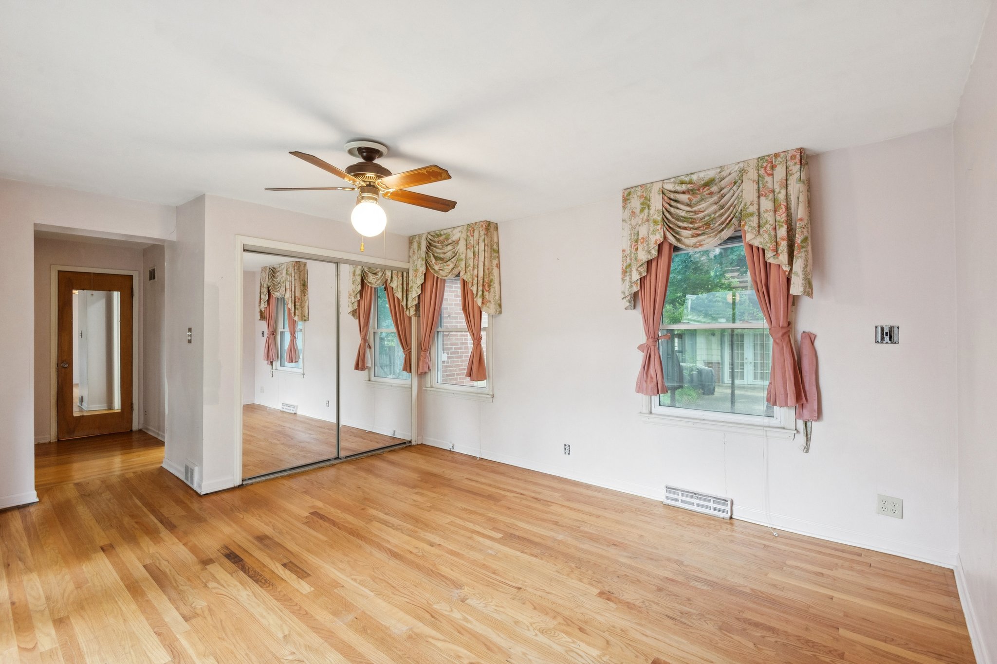 412 Dundee Ave_009.jpg