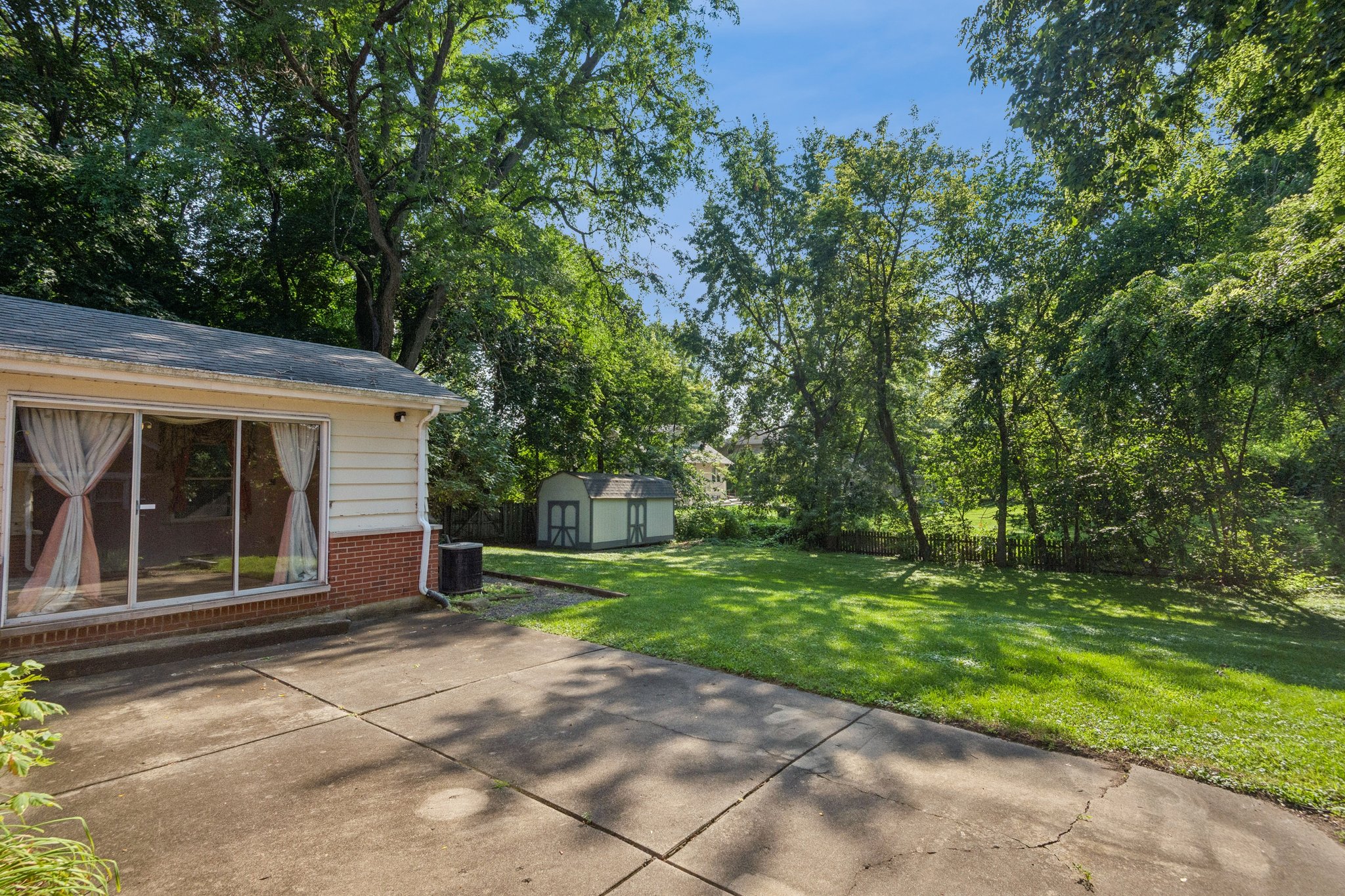 412 Dundee Ave_023.jpg