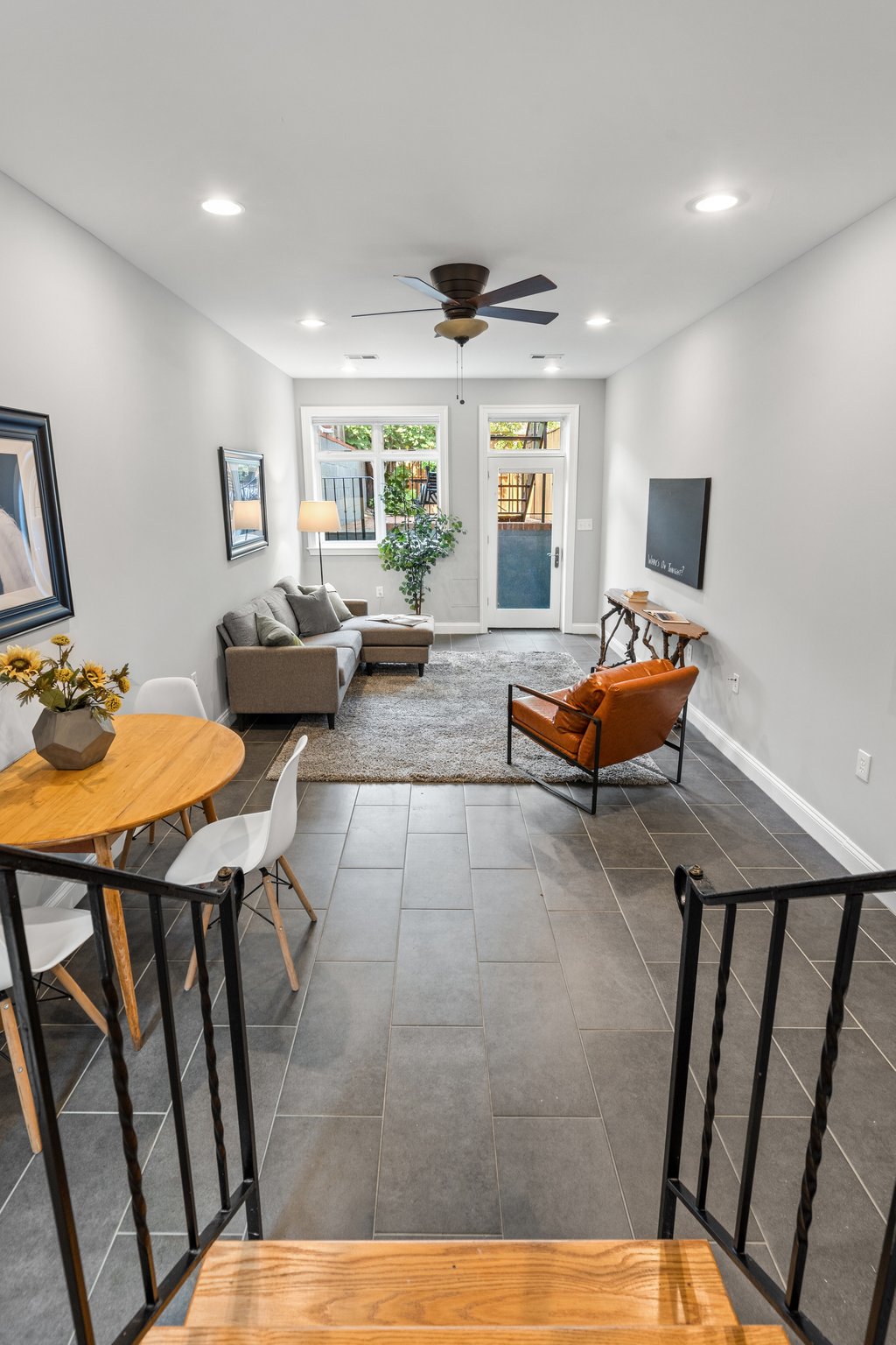 412 East Capitol St NE, Washington, DC 20003, USA Photo 15