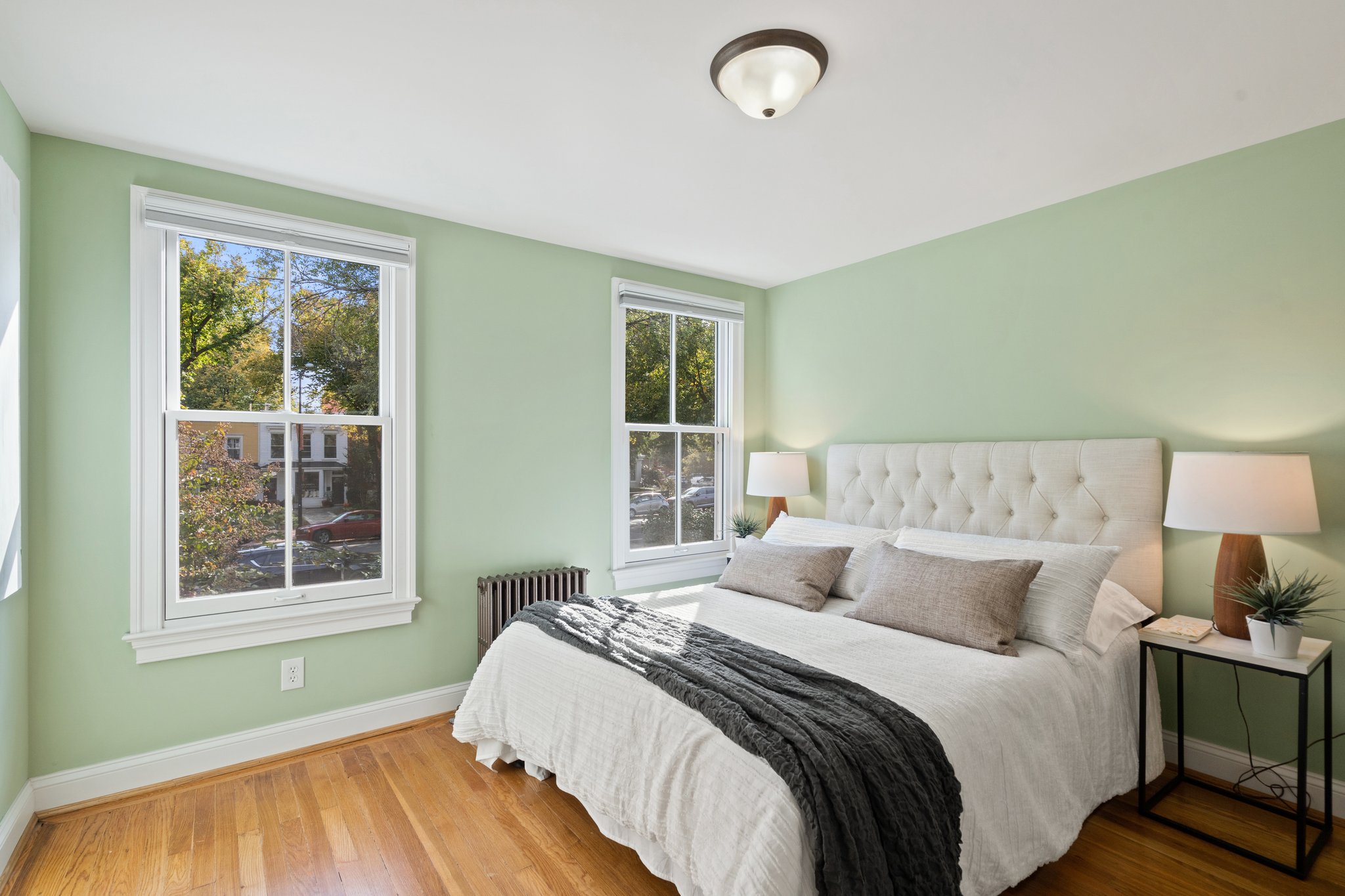 412 East Capitol St NE, Washington, DC 20003, USA Photo 35