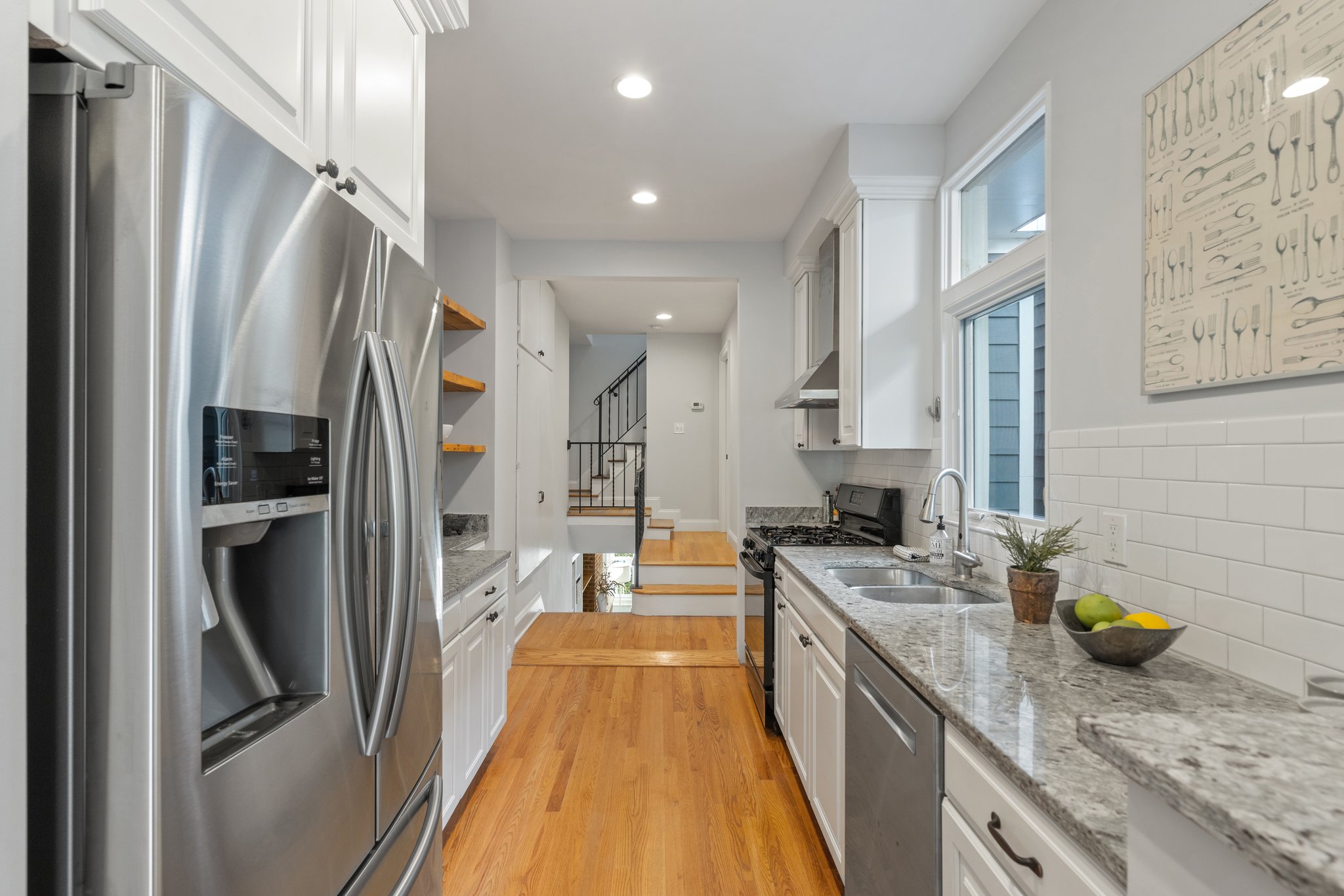 412 East Capitol St NE, Washington, DC 20003, USA Photo 24
