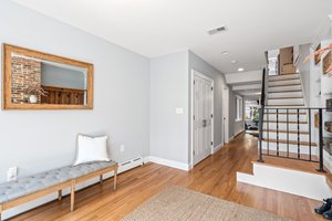 412 East Capitol St NE, Washington, DC 20003, USA Photo 8