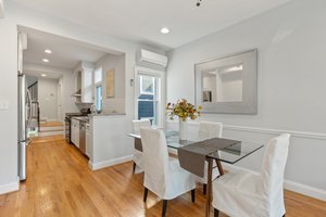 412 East Capitol St NE, Washington, DC 20003, USA Photo 26