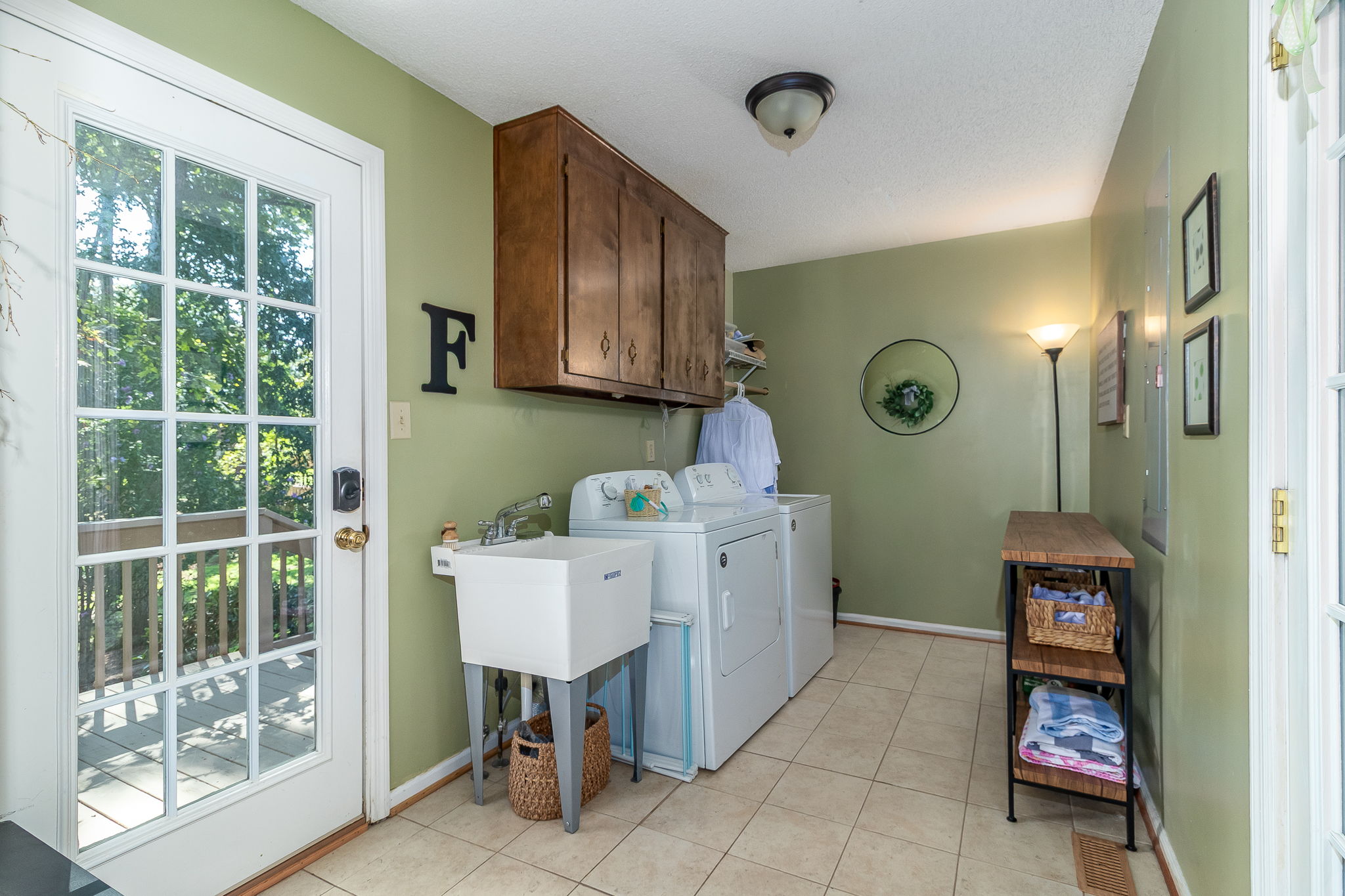 Large Laundry Room