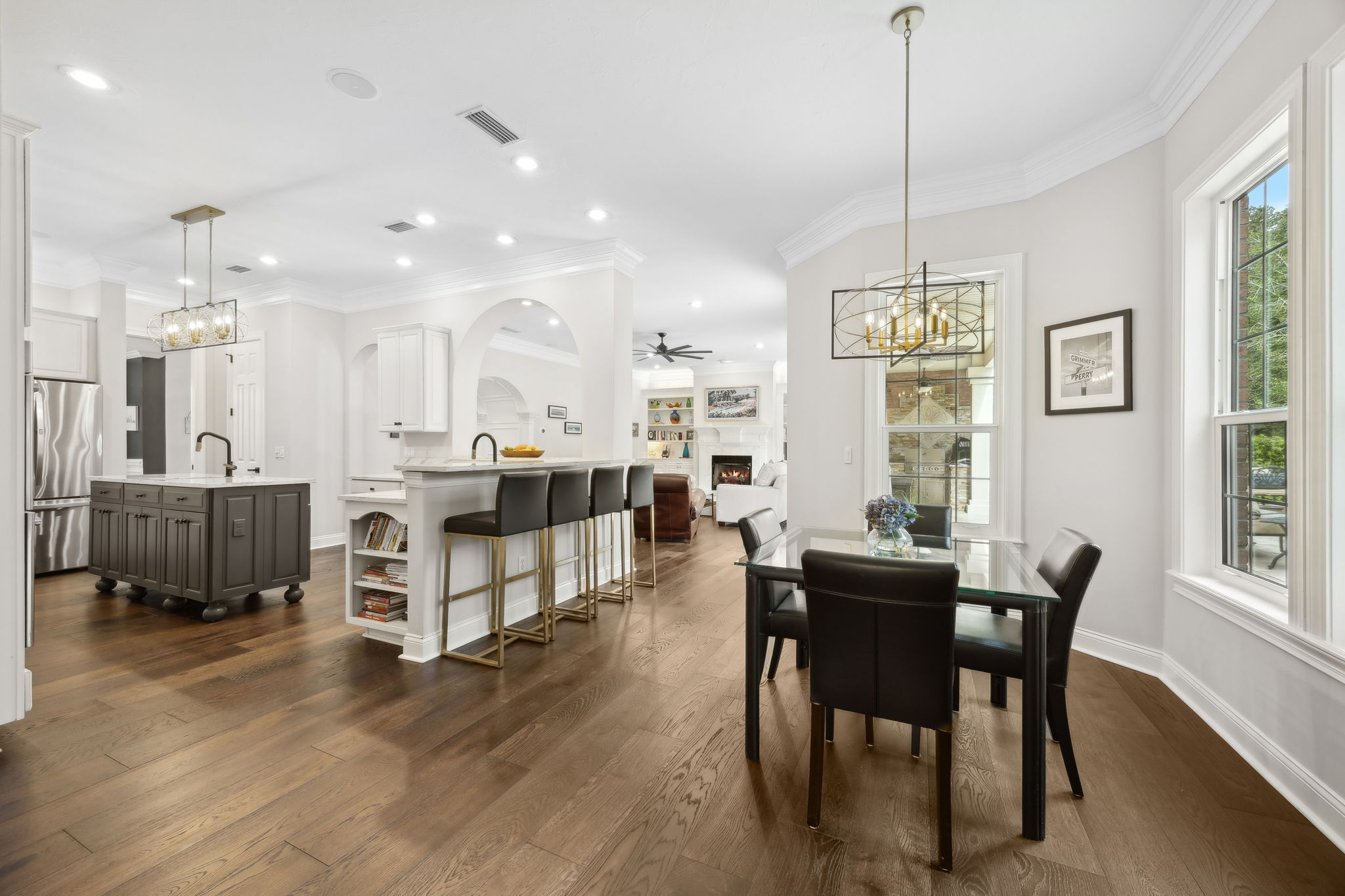 Breakfast Area/Kitchen