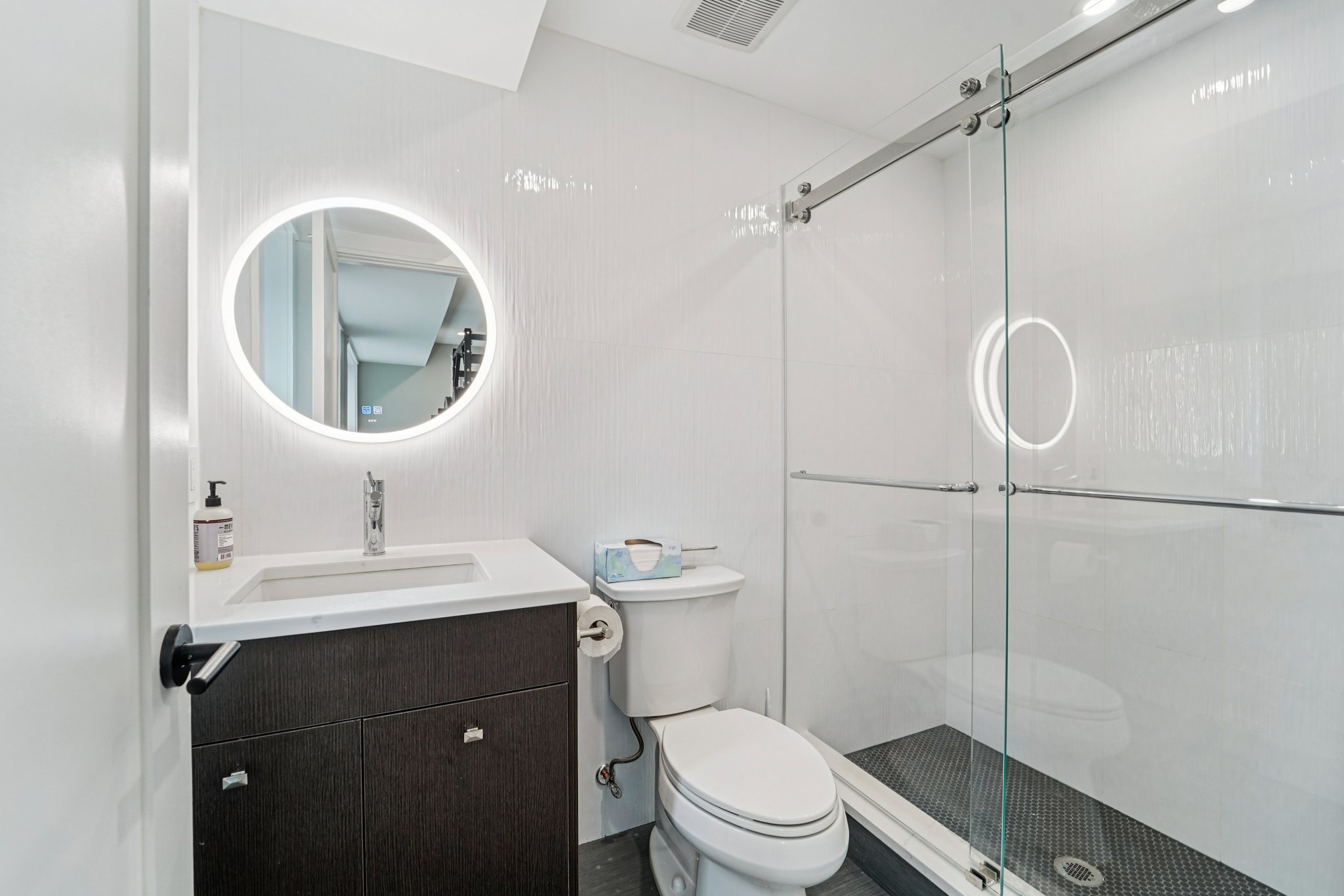 Lincoln Ave-S1703-048.jpg