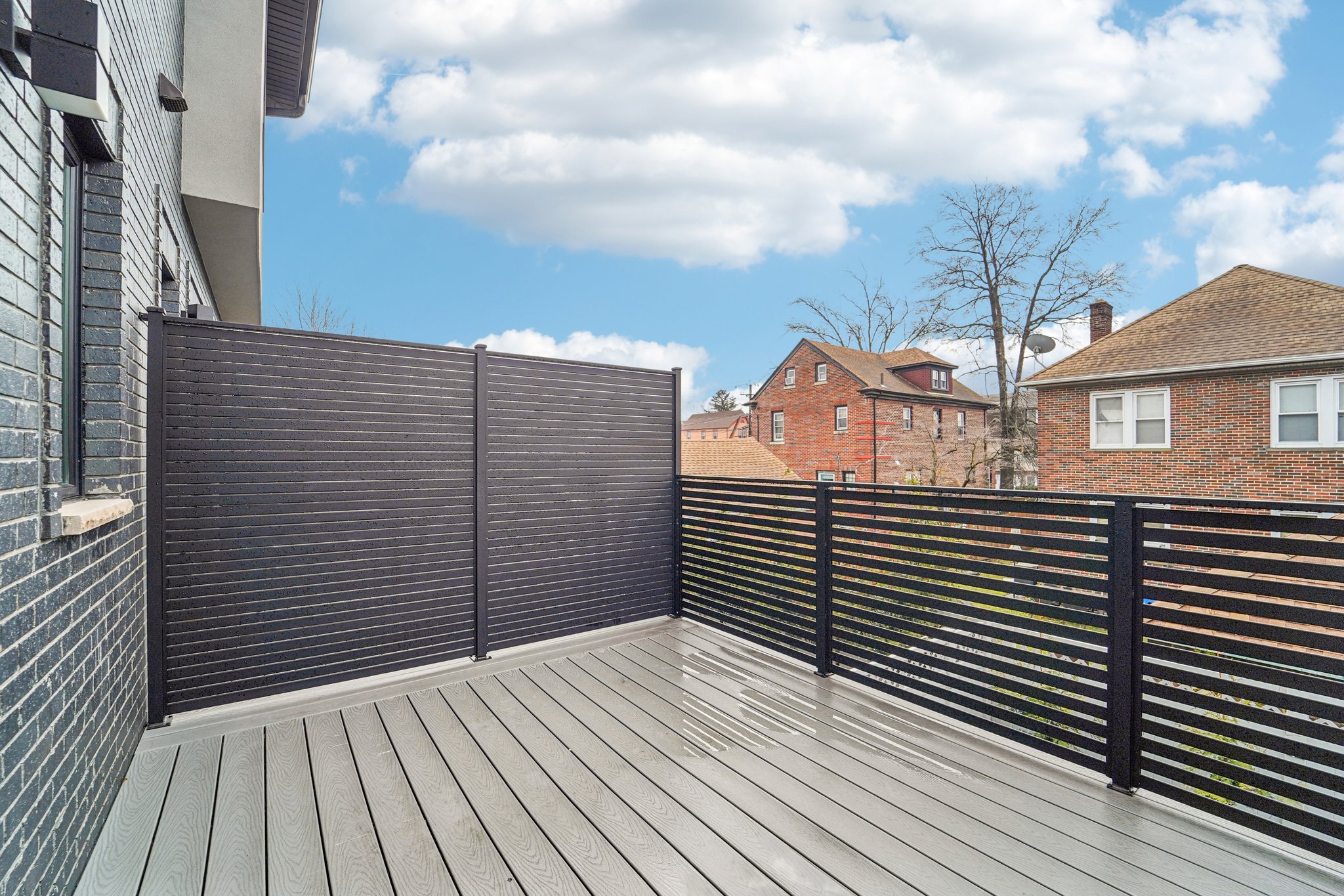 Lincoln Ave-S1703-052.jpg