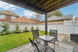 Lincoln Ave-S1703-066.jpg