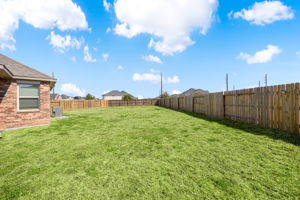 Huge fenced backyard