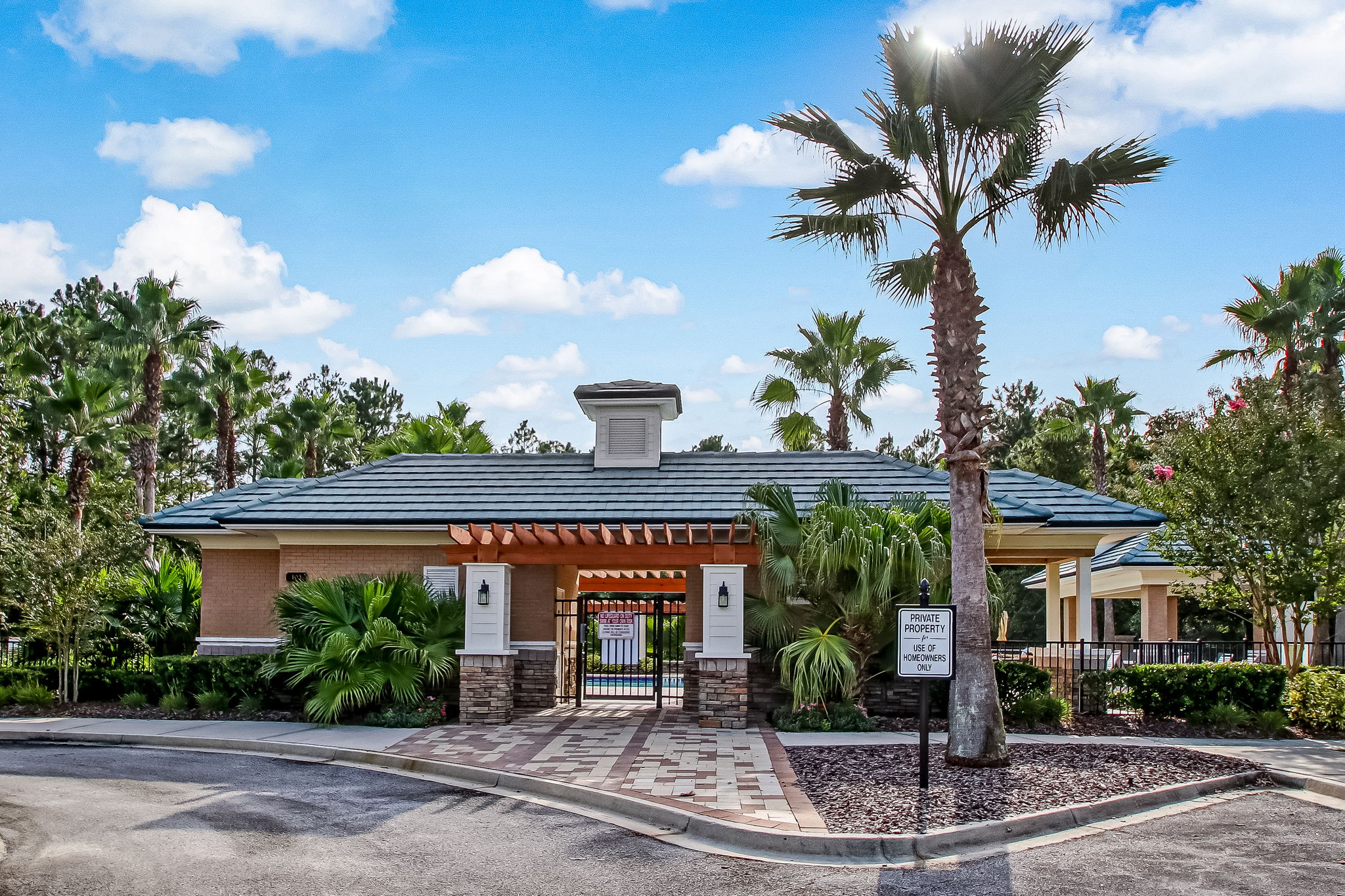 The Colony at Greenbriar