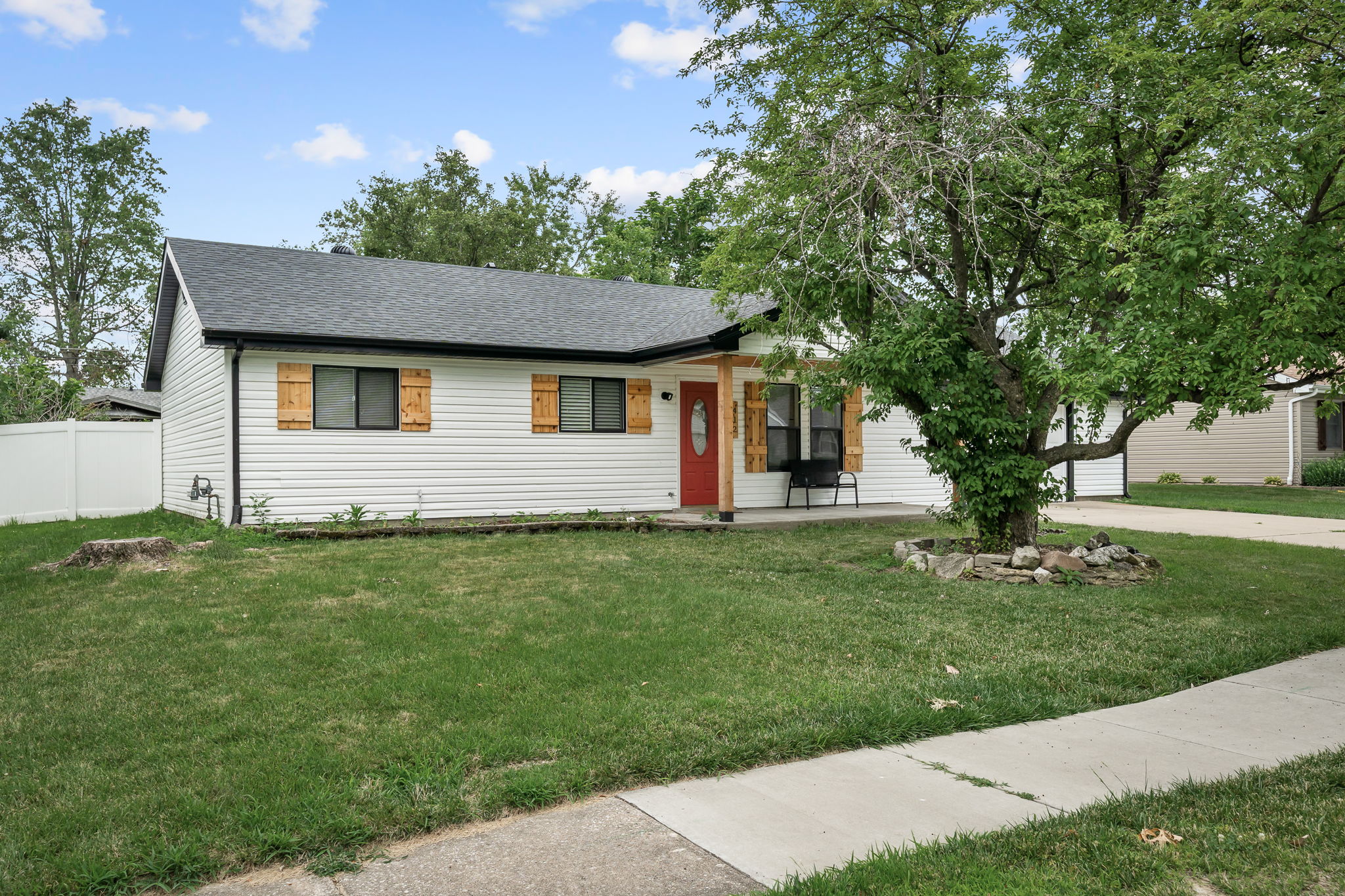 412 St Joseph Ave, O'Fallon, MO 63366, USA Photo 3