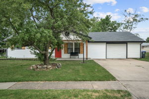 412 St Joseph Ave, O'Fallon, MO 63366, USA Photo 1