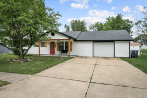 412 St Joseph Ave, O'Fallon, MO 63366, USA Photo 3