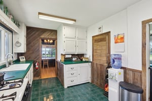 1st Ave-0705-015.jpg