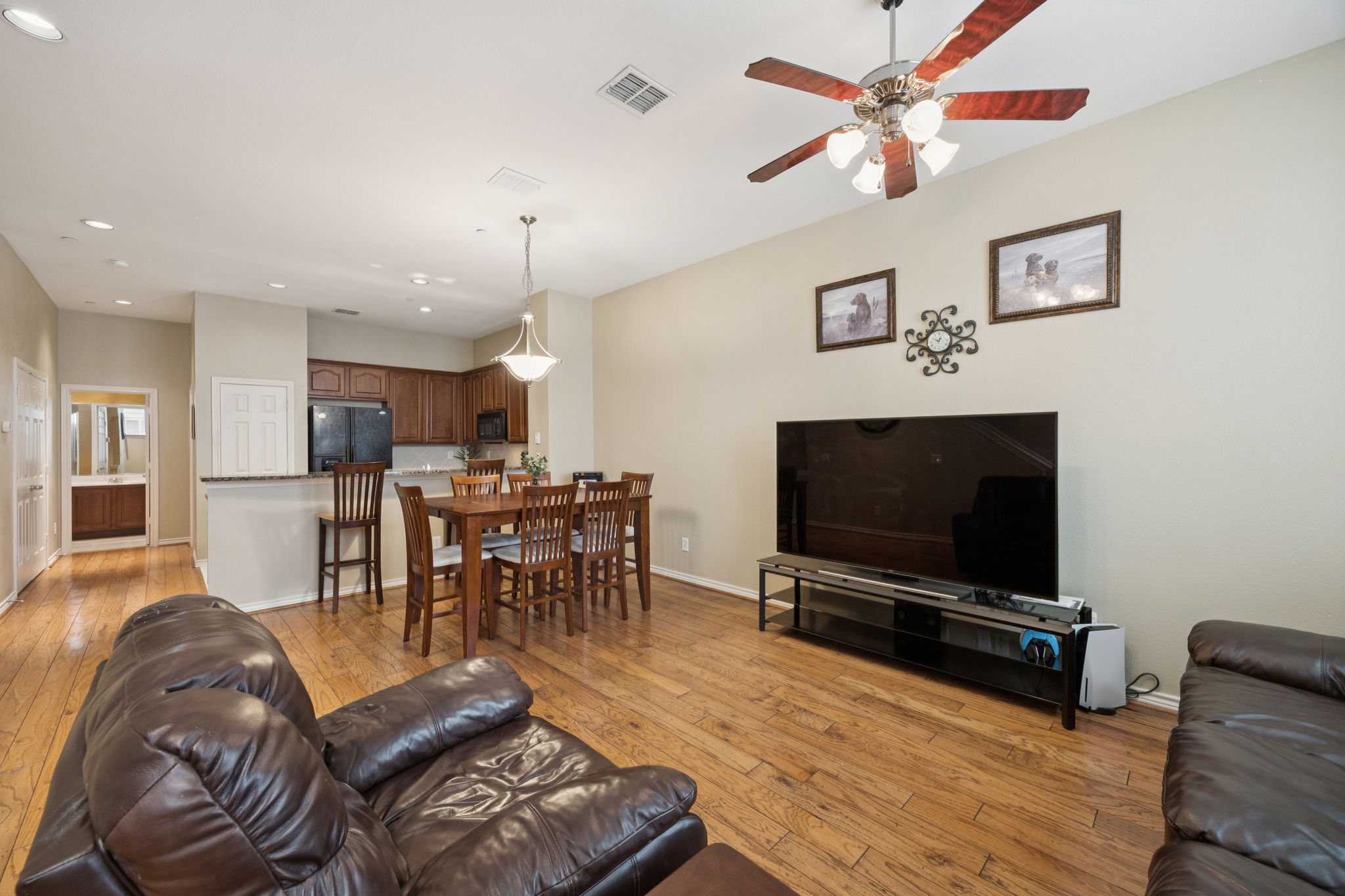 4121McKinney_016