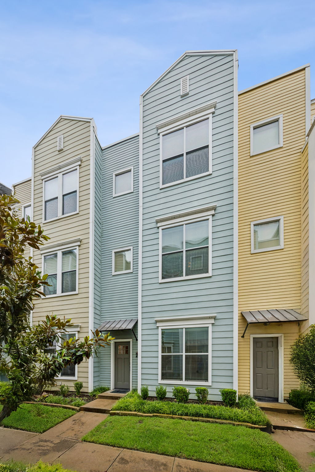 4121McKinney_002