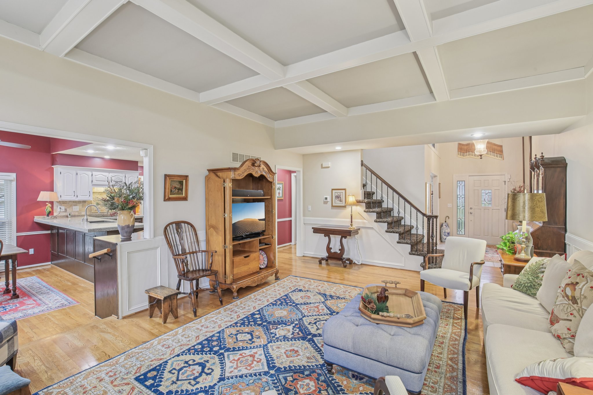 NE Edgewater Ct-S0301-008.jpg