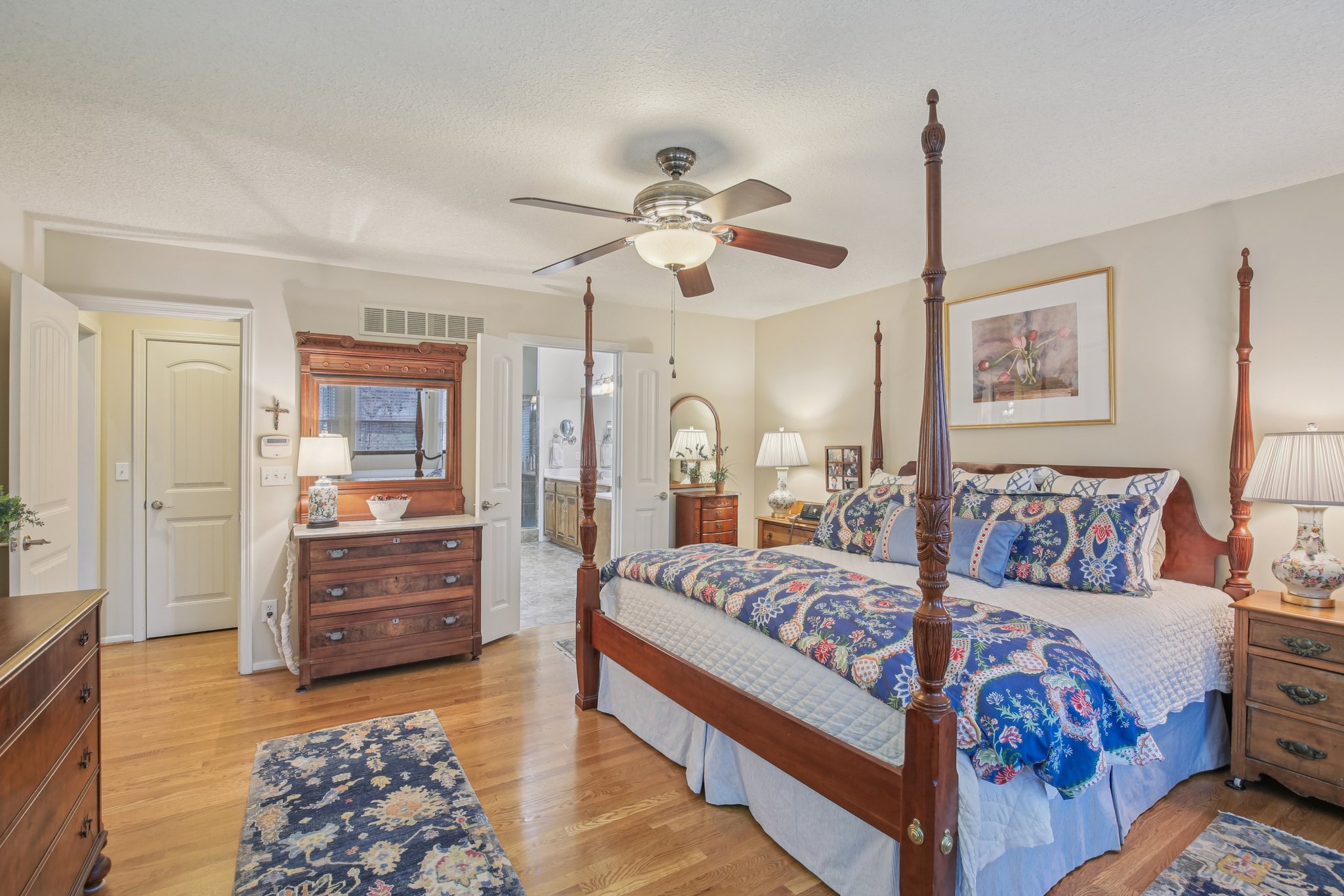 NE Edgewater Ct-S0301-037.jpg