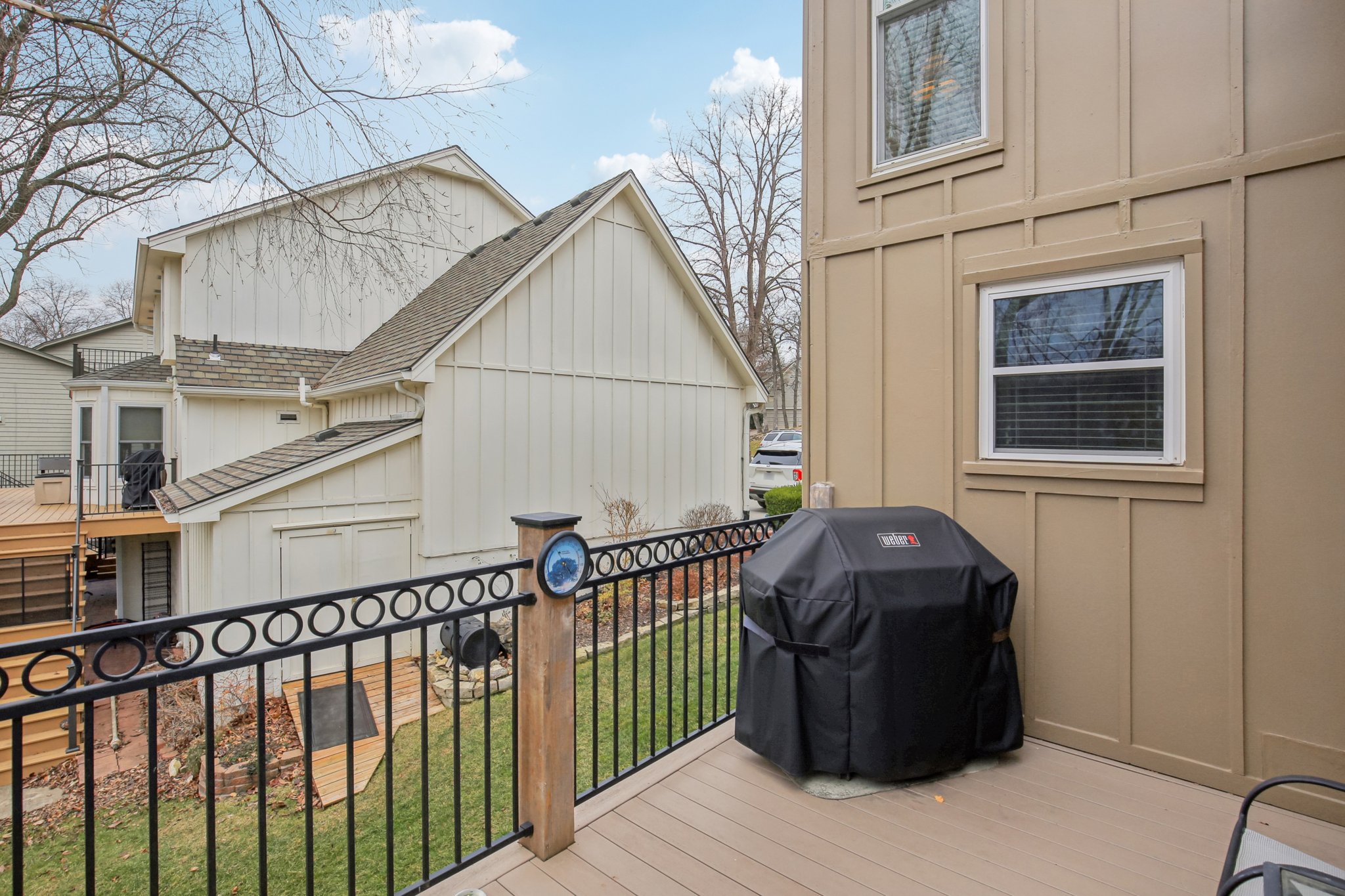 NE Edgewater Ct-S0301-049.jpg