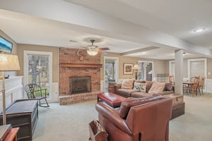 NE Edgewater Ct-S0301-004.jpg