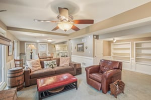 NE Edgewater Ct-S0301-005.jpg