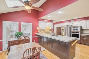 NE Edgewater Ct-S0301-012.jpg