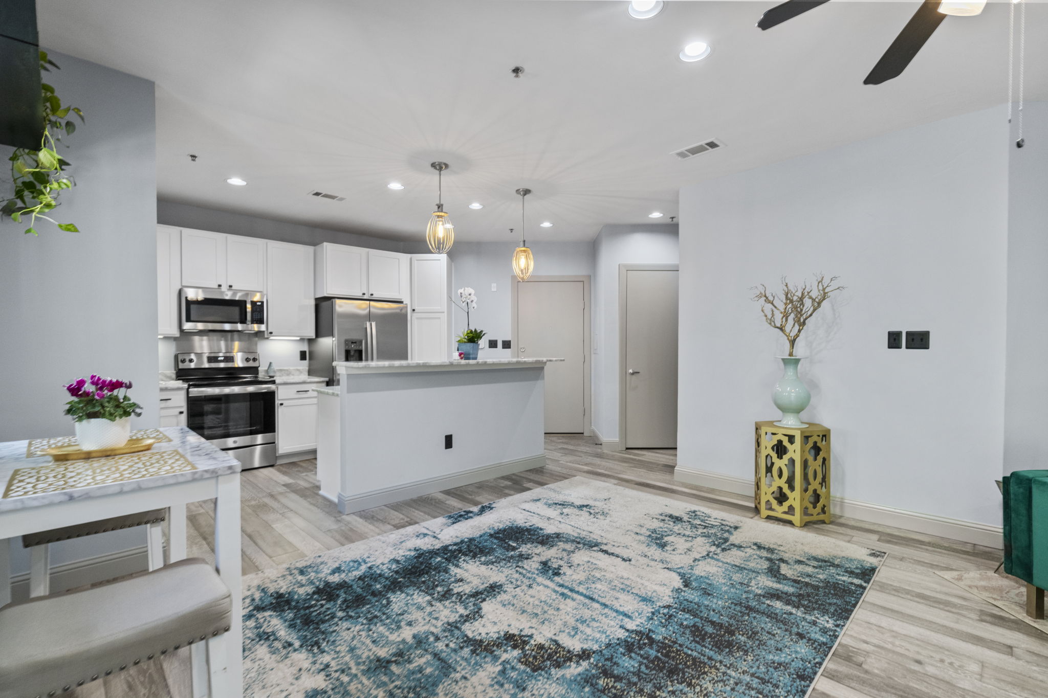 4122 Avondale Ave, Dallas, TX 75219, USA Photo 16