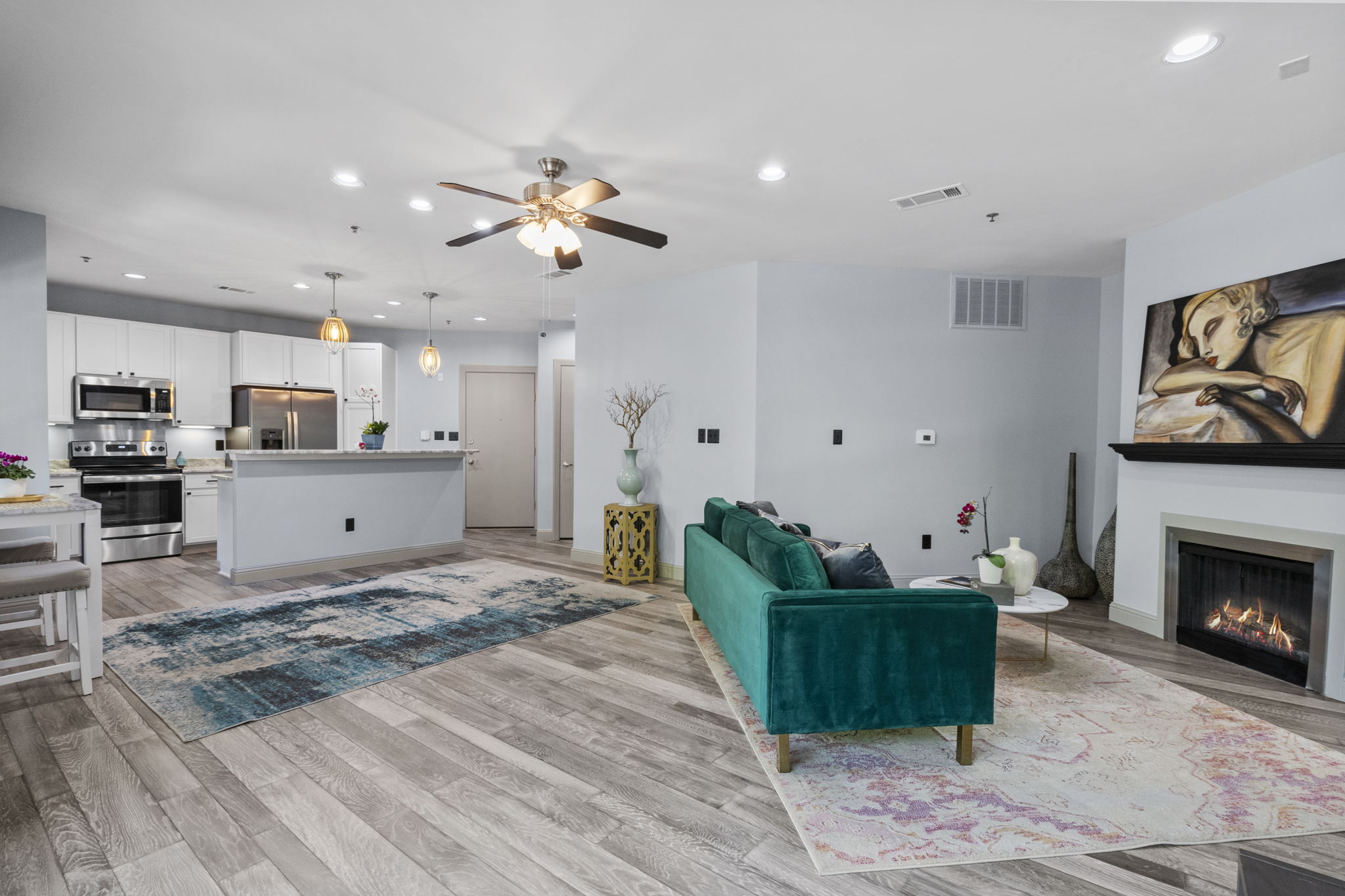 4122 Avondale Ave, Dallas, TX 75219, USA Photo 22