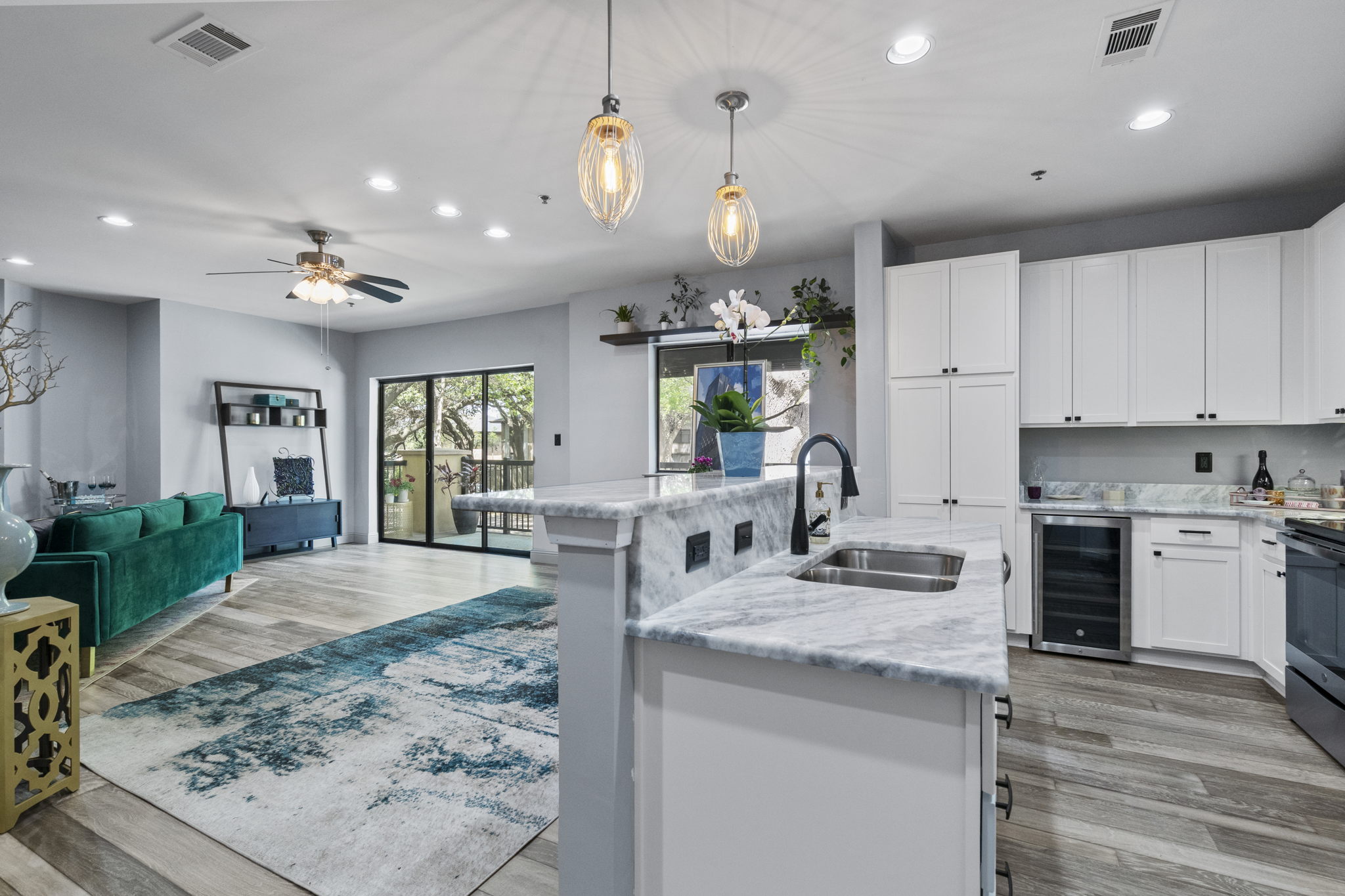 4122 Avondale Ave, Dallas, TX 75219, USA Photo 8