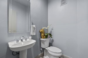 4122 Avondale Ave, Dallas, TX 75219, USA Photo 22