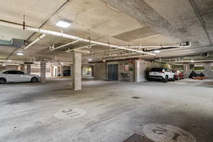 4122 Avondale Ave, Dallas, TX 75219, USA Photo 45