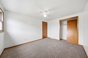  Photo 36