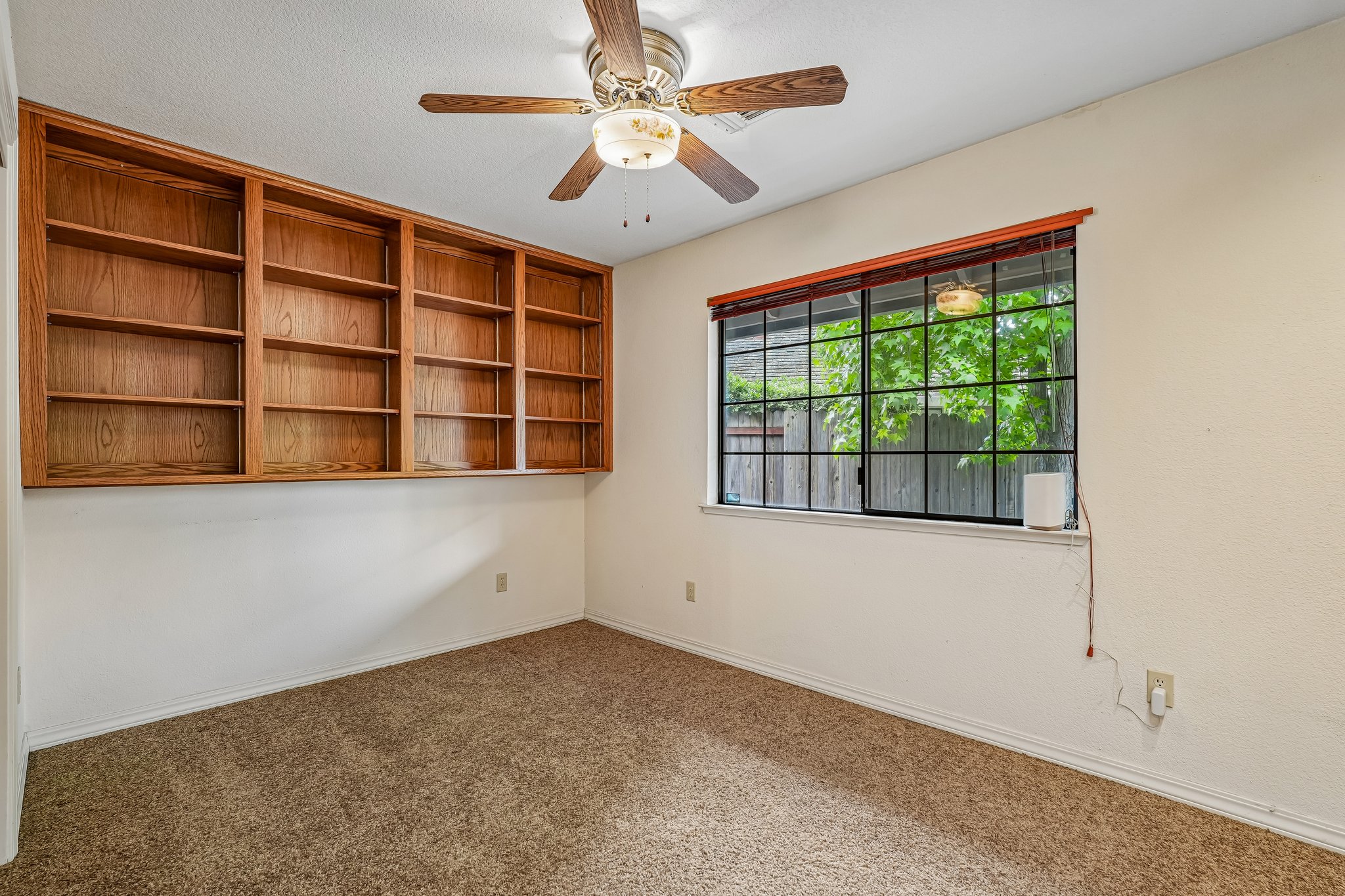 Mindt Ct-S2104-027.jpg