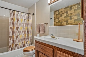 Mindt Ct-S2104-033.jpg