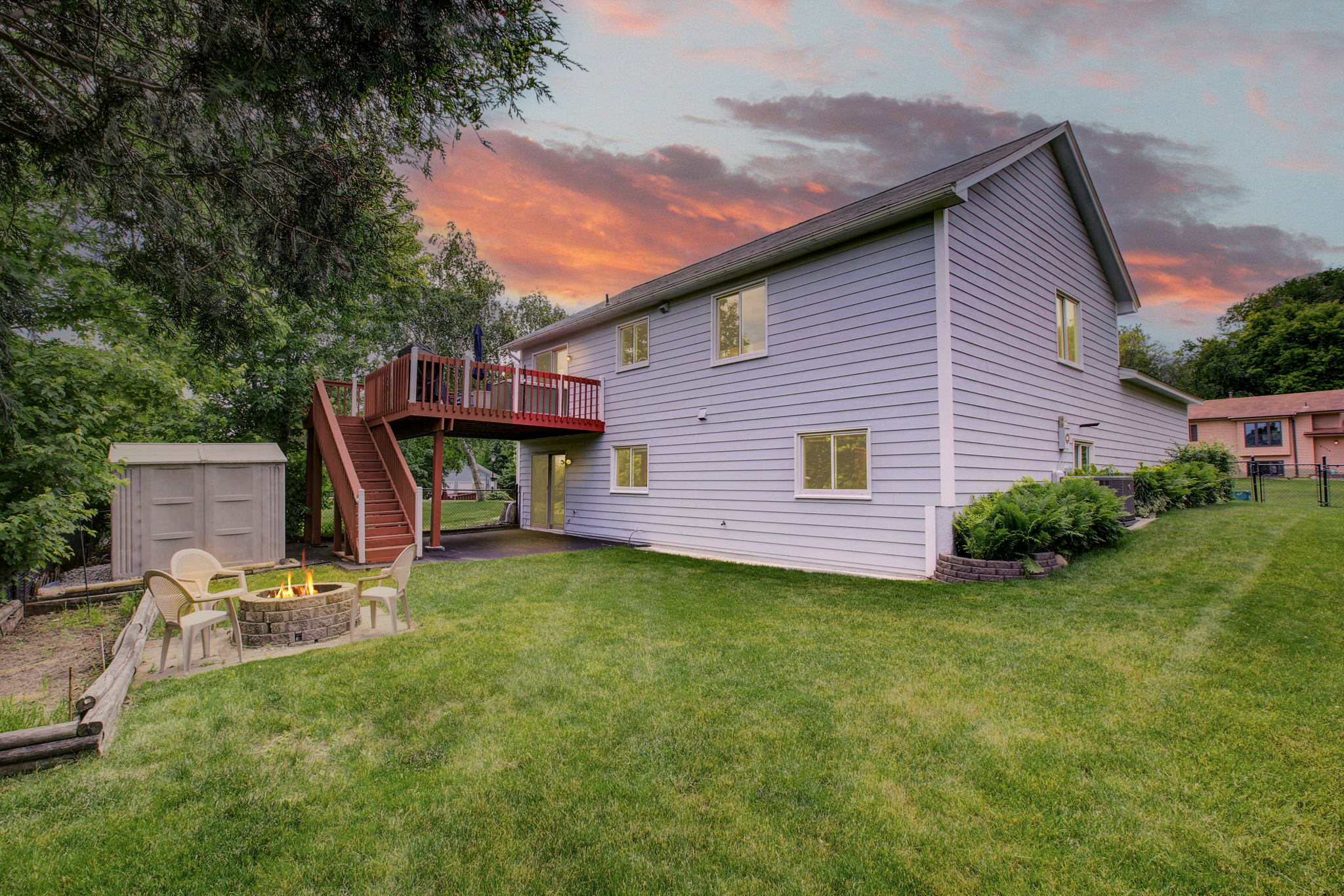 Twilight Rear Exterior