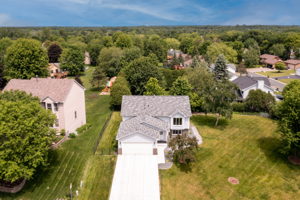 Room fro 3rd stall garage