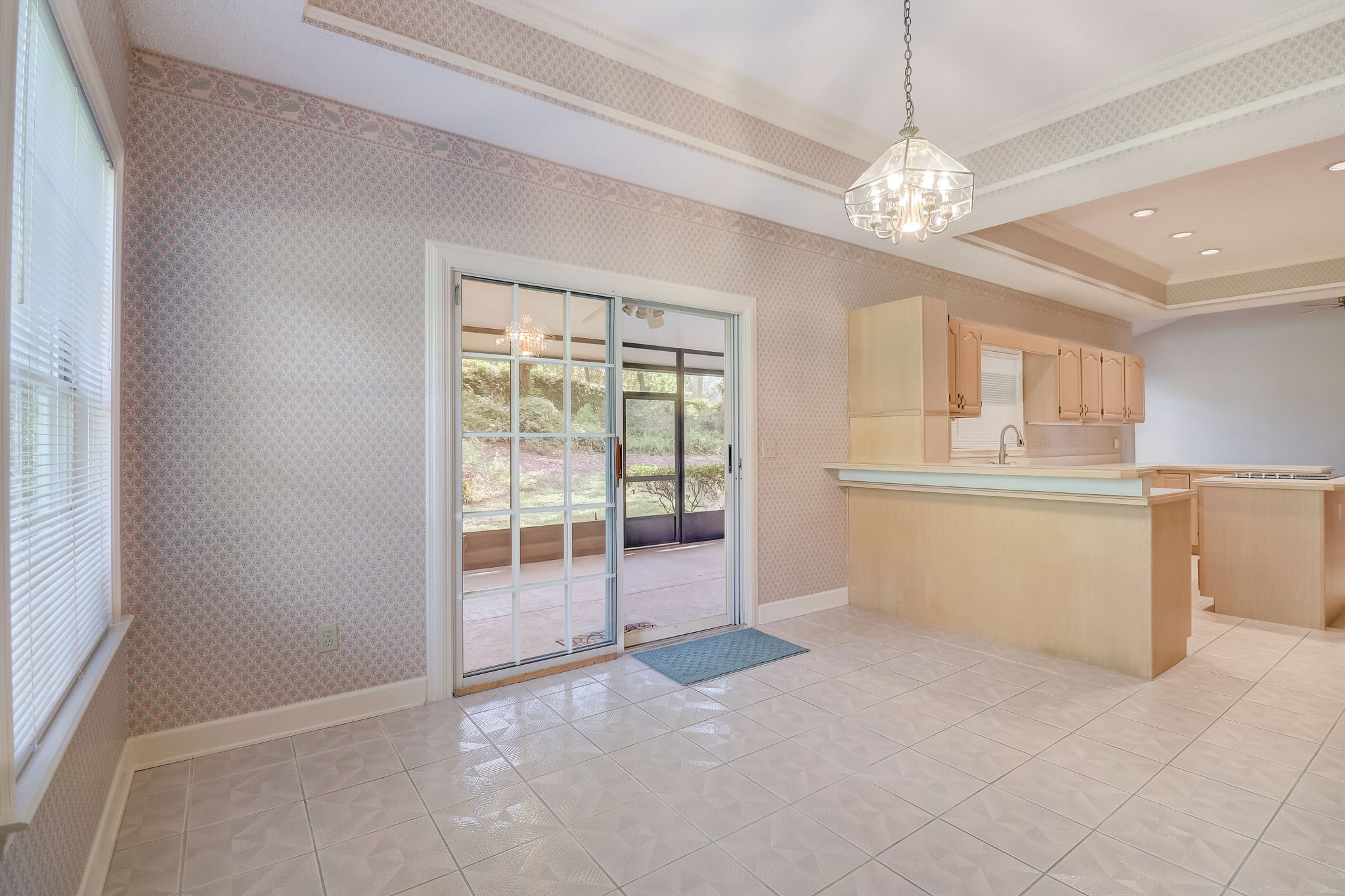 Shoal Creek Ln E-008