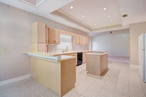Shoal Creek Ln E-009