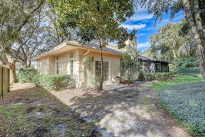 Shoal Creek Ln E-042