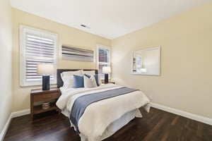 Arezzo Pointe Ln-0105-019.jpg