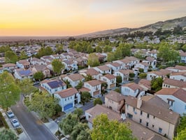 Arezzo Pointe Ln-0105-051.jpg